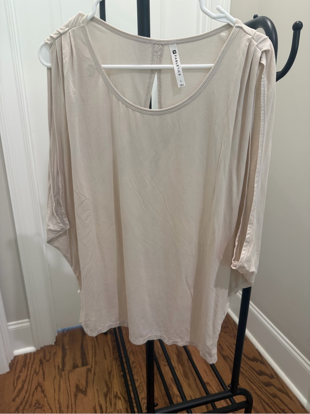 Fabletics Cream Cold-Shoulder Tunic Top